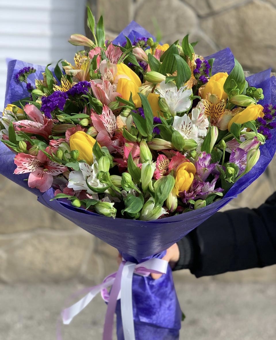 Зеленый луг