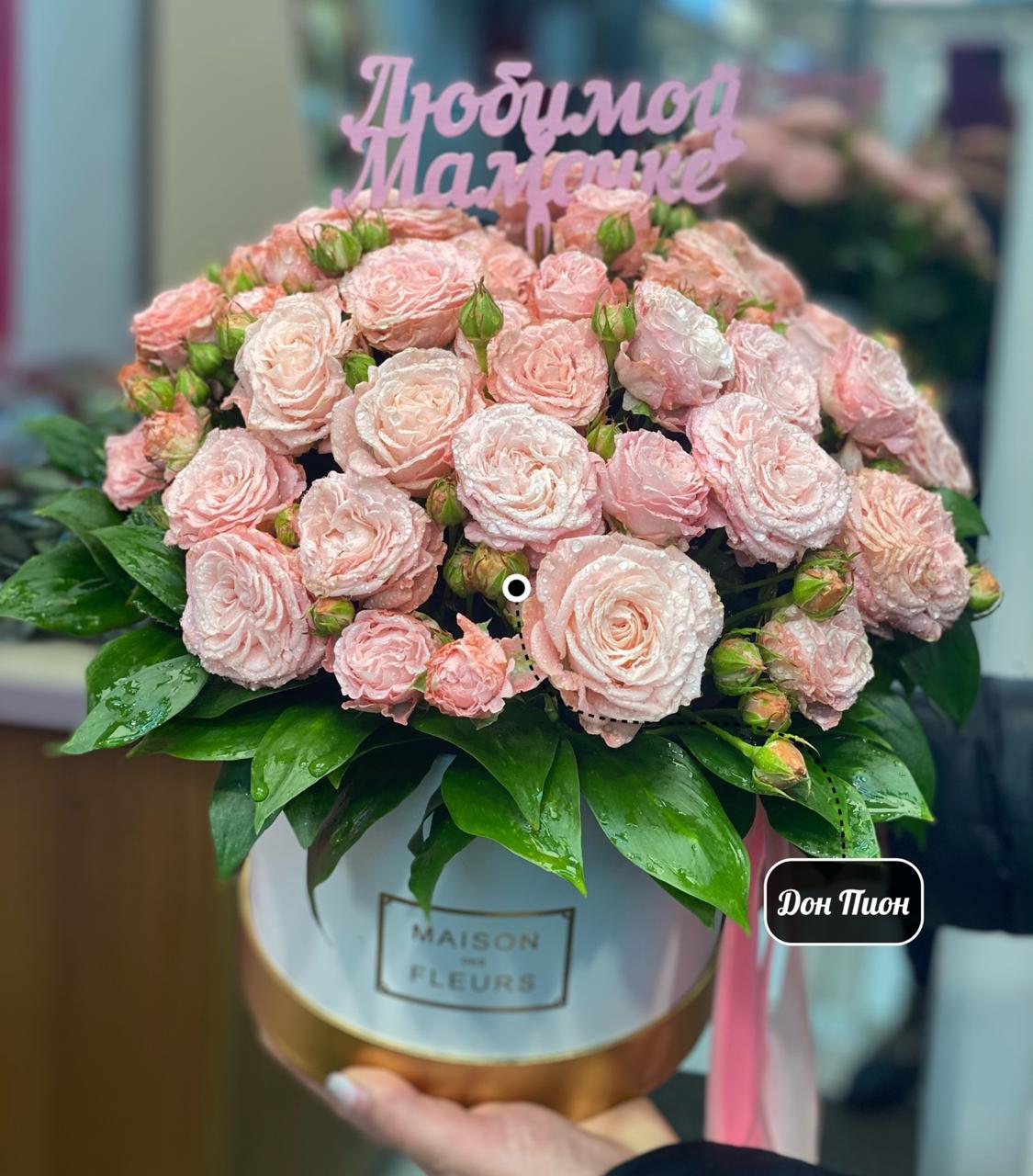 Коробка с Пионовидной  розы